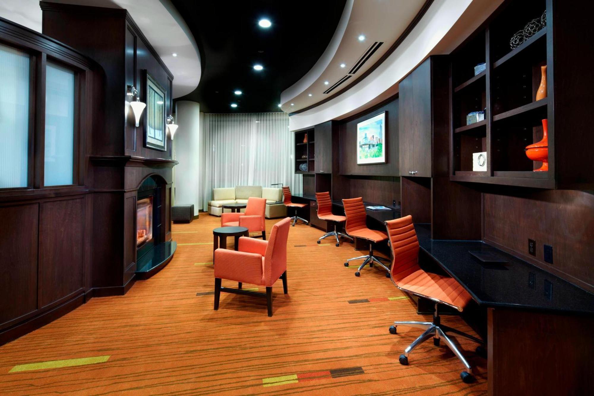 Courtyard By Marriott Pittsburgh West Homestead Waterfront Zewnętrze zdjęcie