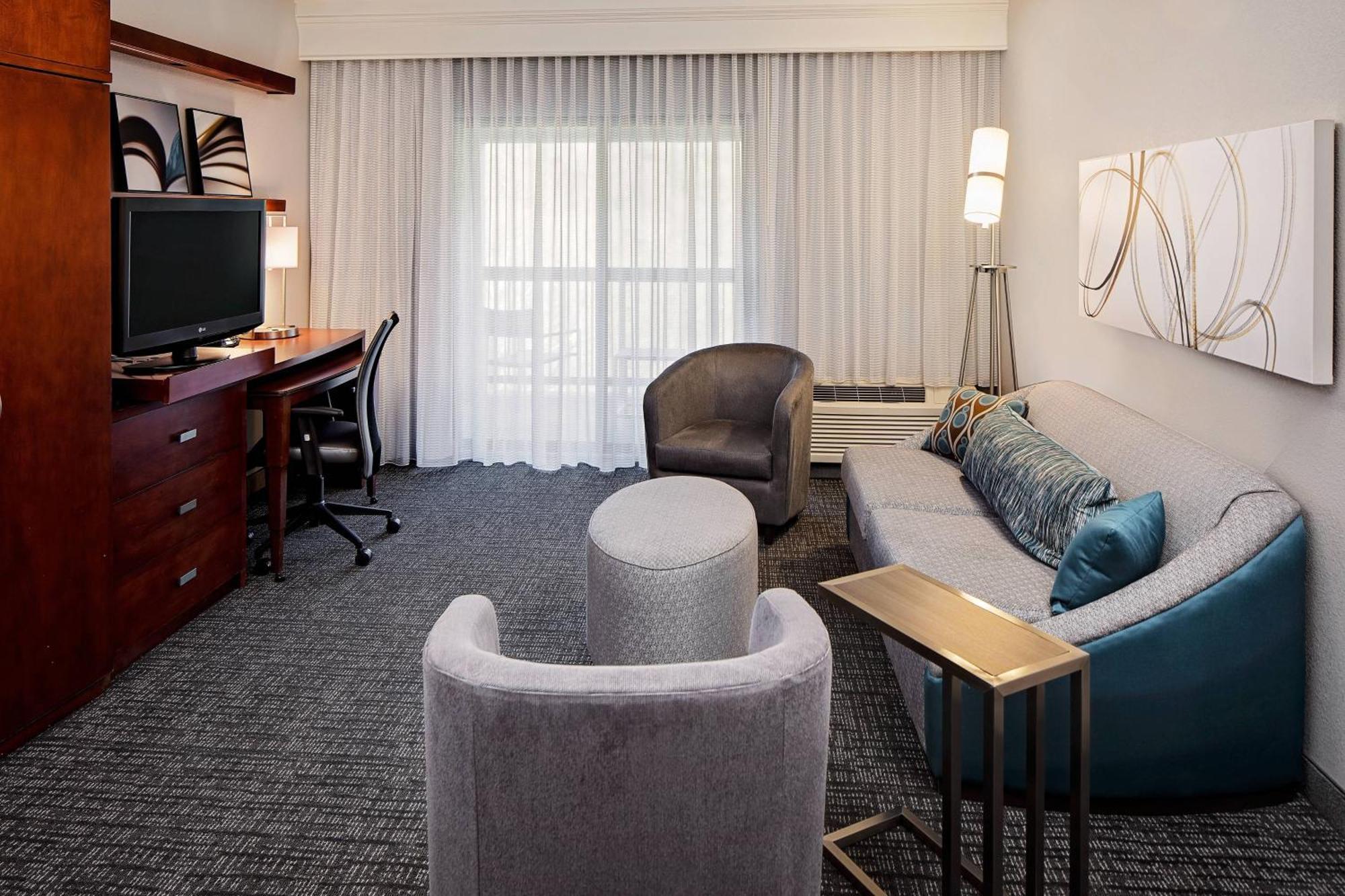 Courtyard By Marriott Pittsburgh West Homestead Waterfront Zewnętrze zdjęcie