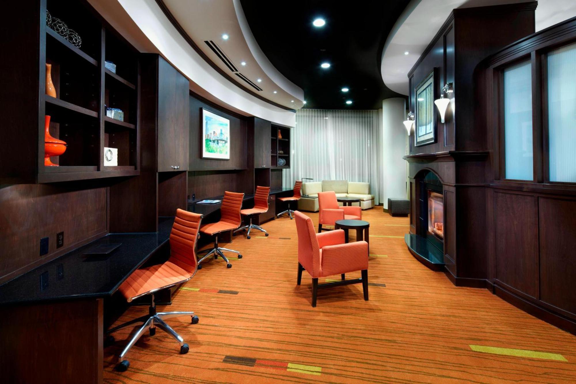 Courtyard By Marriott Pittsburgh West Homestead Waterfront Zewnętrze zdjęcie