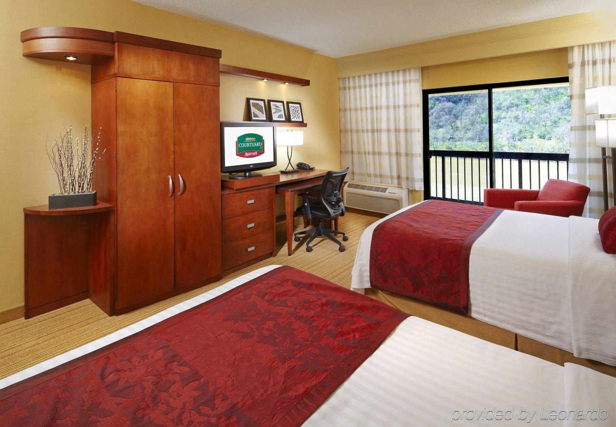 Courtyard By Marriott Pittsburgh West Homestead Waterfront Zewnętrze zdjęcie